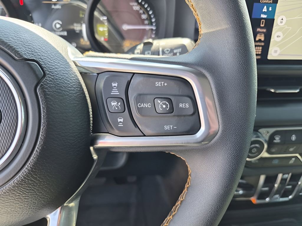 Used 2024 Jeep Wrangler High Altitude image 33