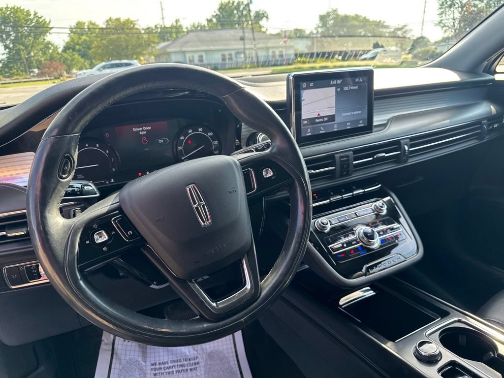 Used 2020 Lincoln Corsair AWD w/ Equipment Group 101A image 12