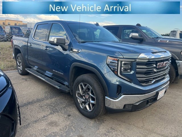 Used 2024 GMC Sierra 1500 SLT w/ SLT Premium Package