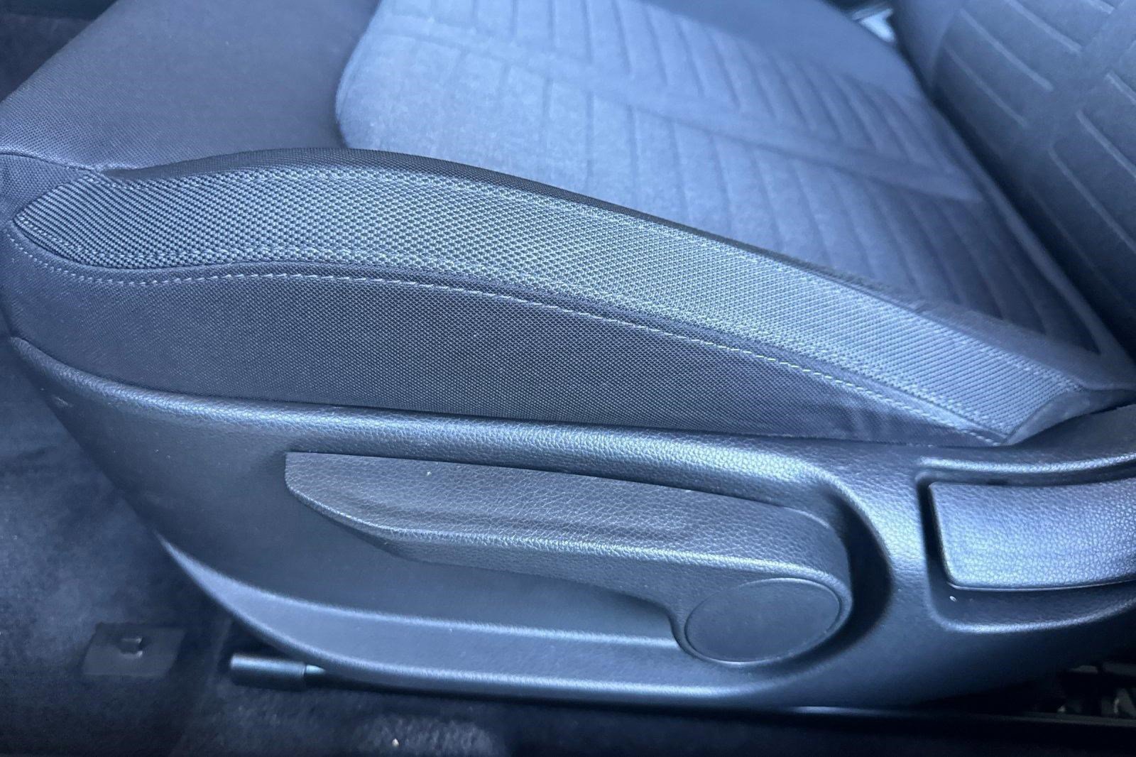 Used 2025 Kia K5 LXS image 12