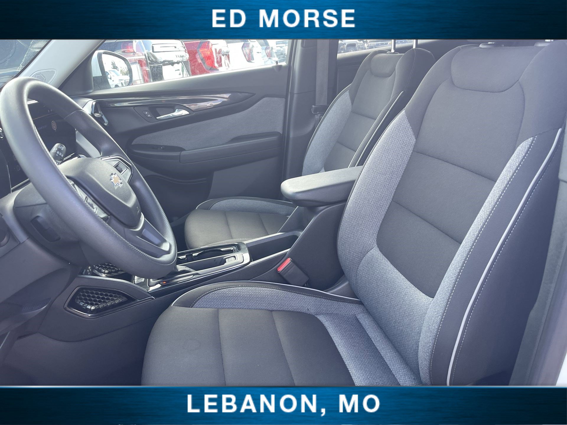 Used 2025 Chevrolet TrailBlazer LT AWD/4WD image 18