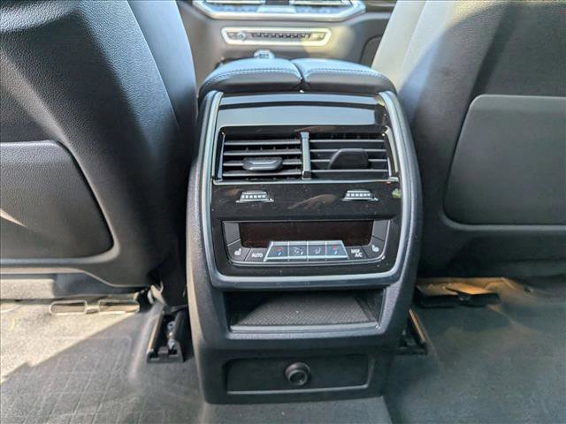Used 2023 BMW X5 xDrive40i w/ Executive Package image 18