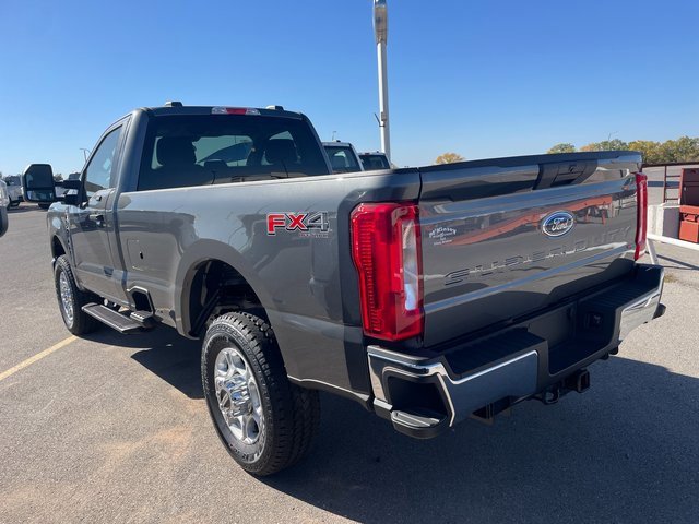 New 2026 Ford F350 XLT w/ FX4 Off-Road Package image 4