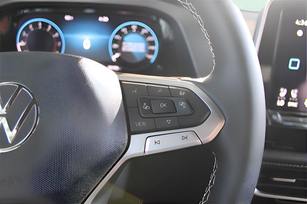 Used 2024 Volkswagen Atlas Cross Sport SE image 29