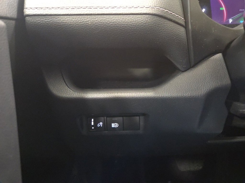 Used 2024 Toyota RAV4 XLE image 23