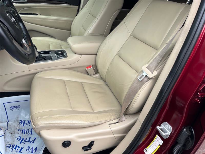 Used 2018 Jeep Grand Cherokee Limited image 11