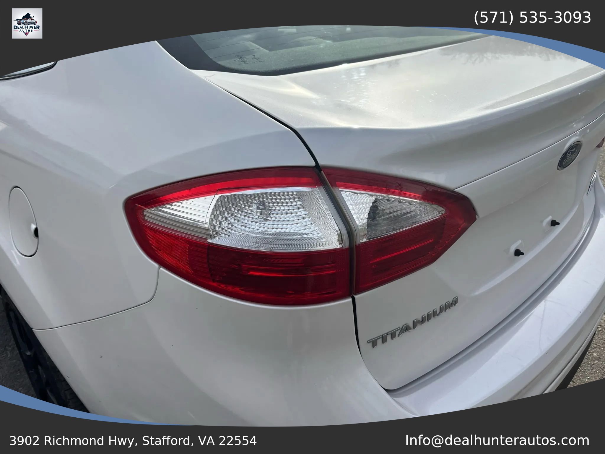 Used 2016 Ford Fiesta Titanium FWD image 11