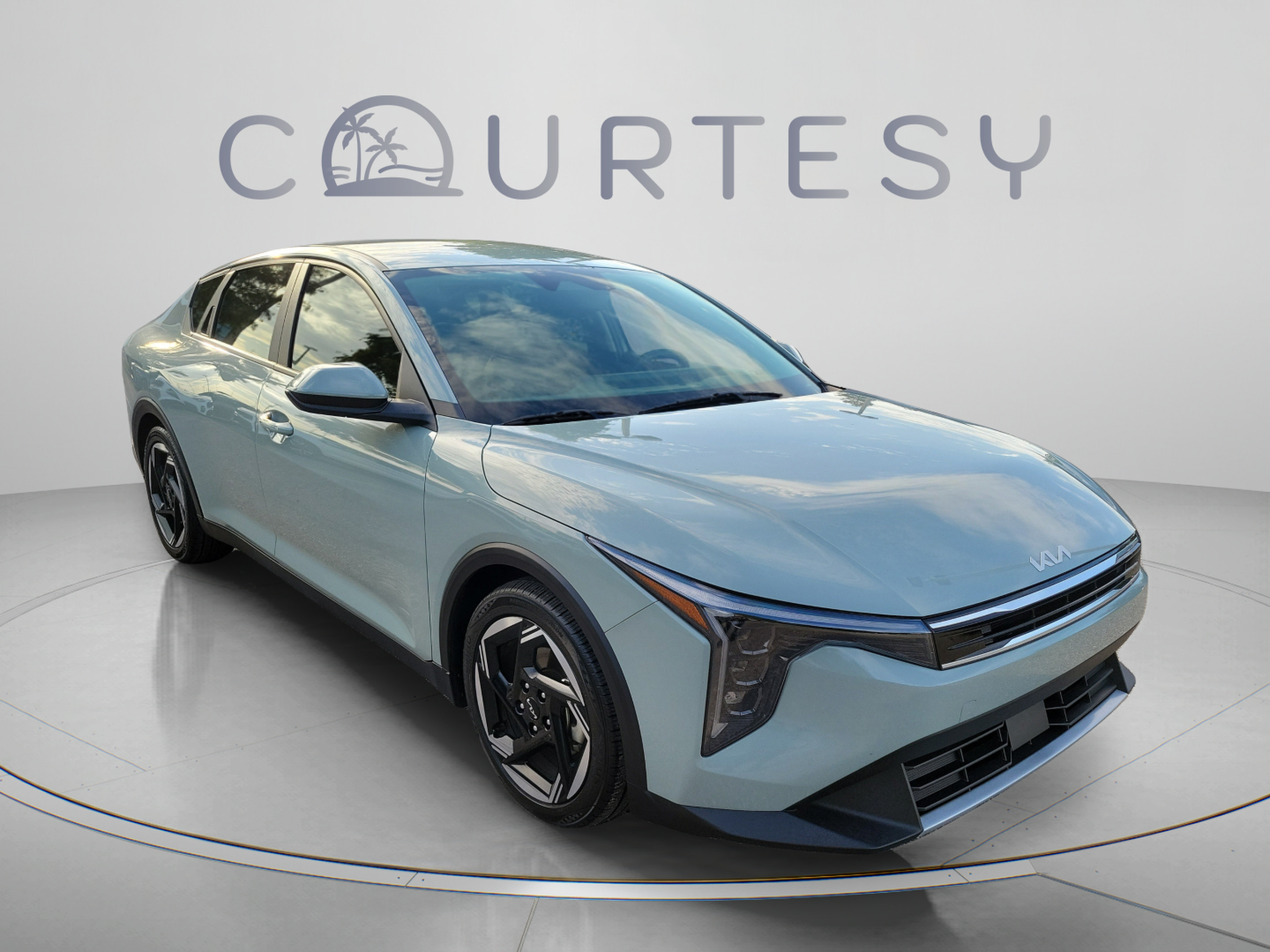 Certified 2025 Kia K4 EX FWD image 5