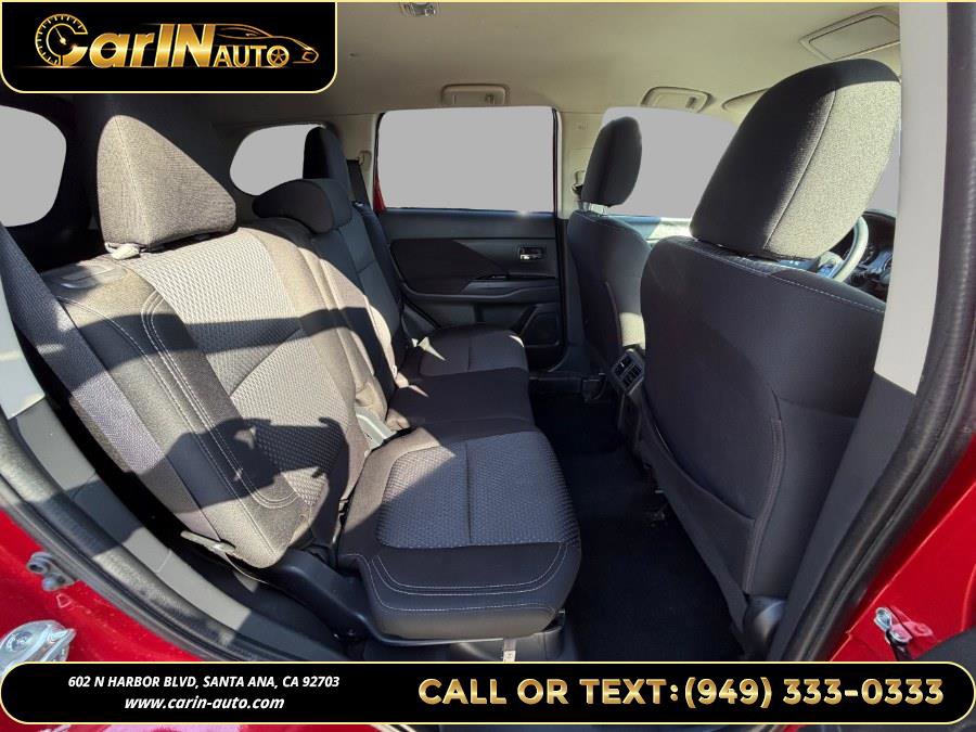 Used 2019 Mitsubishi Outlander ES image 14