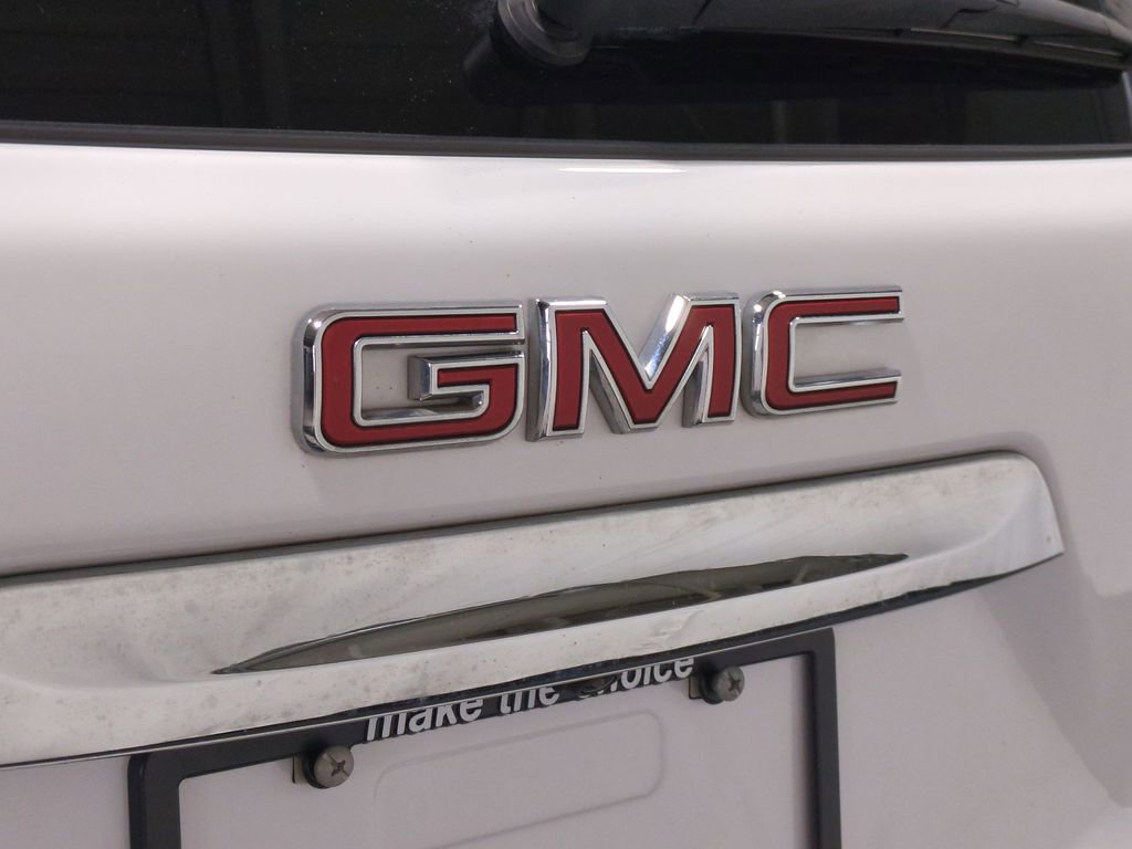 Used 2022 GMC Terrain SLE w/ Driver Convenience Package image 15