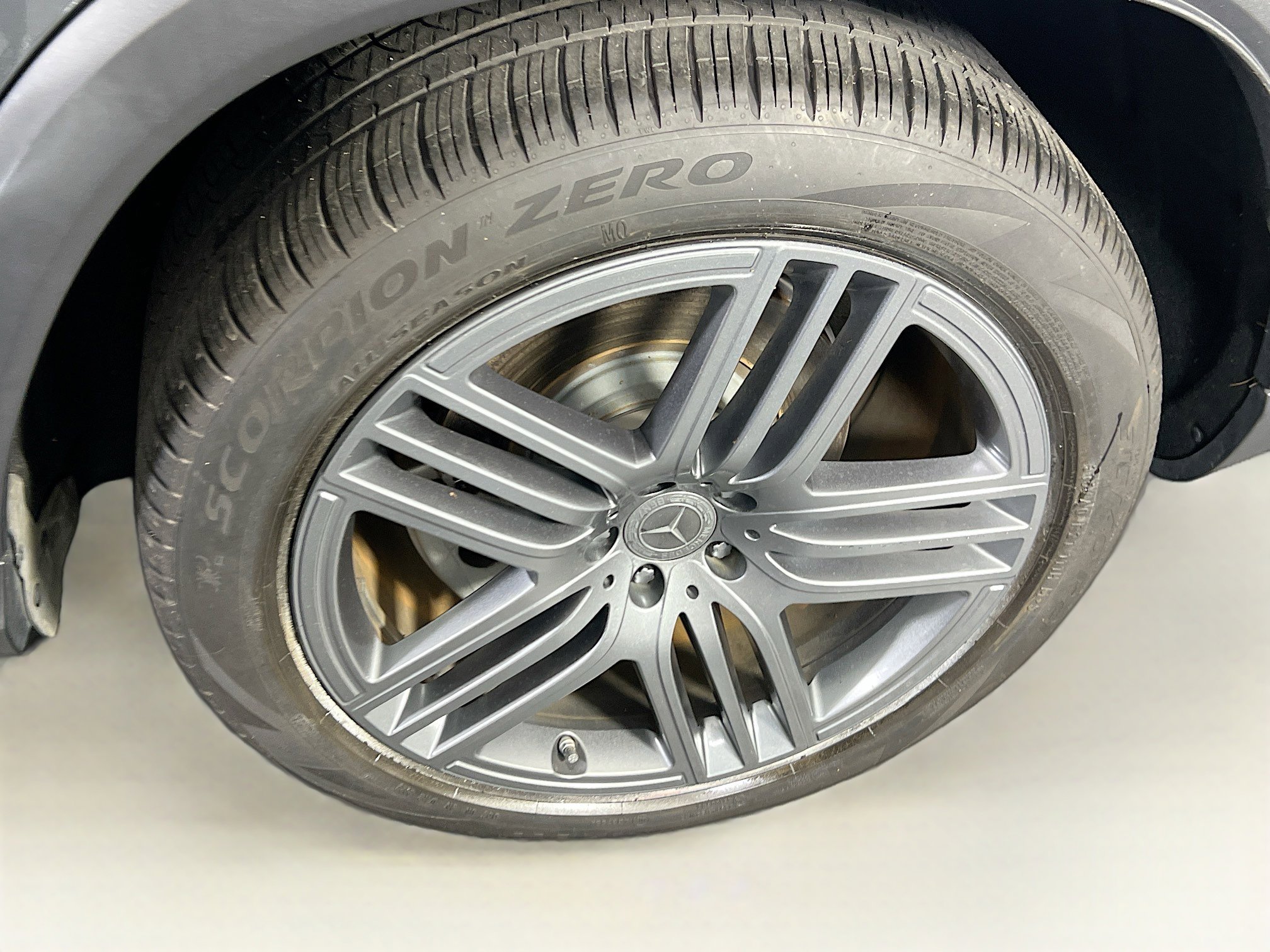 Used 2024 Mercedes-Benz GLS 450 4MATIC image 34