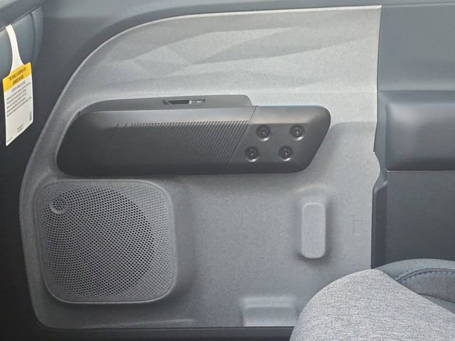 Used 2025 Ford Maverick XLT w/ Equipment Group 302A image 28