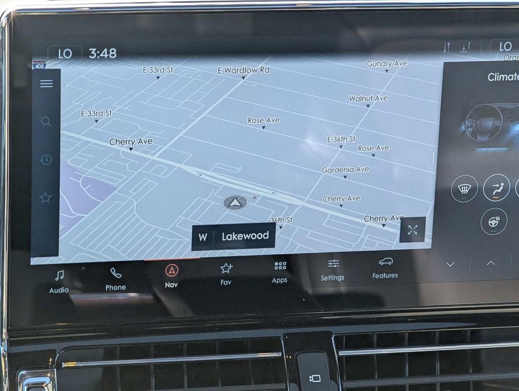 Used 2024 Lincoln Navigator Reserve image 19