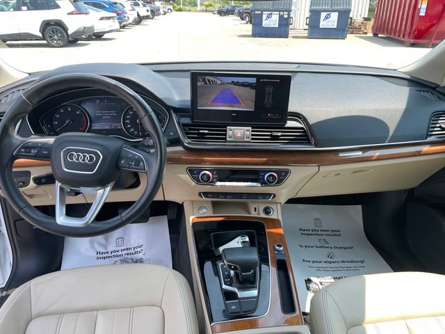 Used 2022 Audi Q5 2.0T Premium w/ Convenience Package AWD/4WD image 22