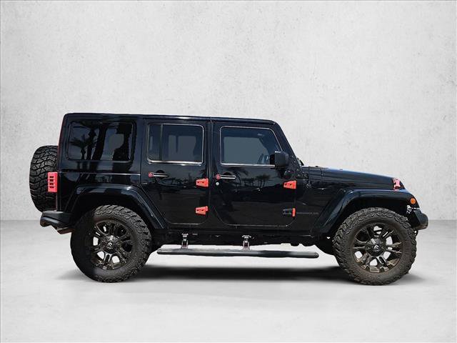 Used 2016 Jeep Wrangler Unlimited Sahara AWD/4WD image 4