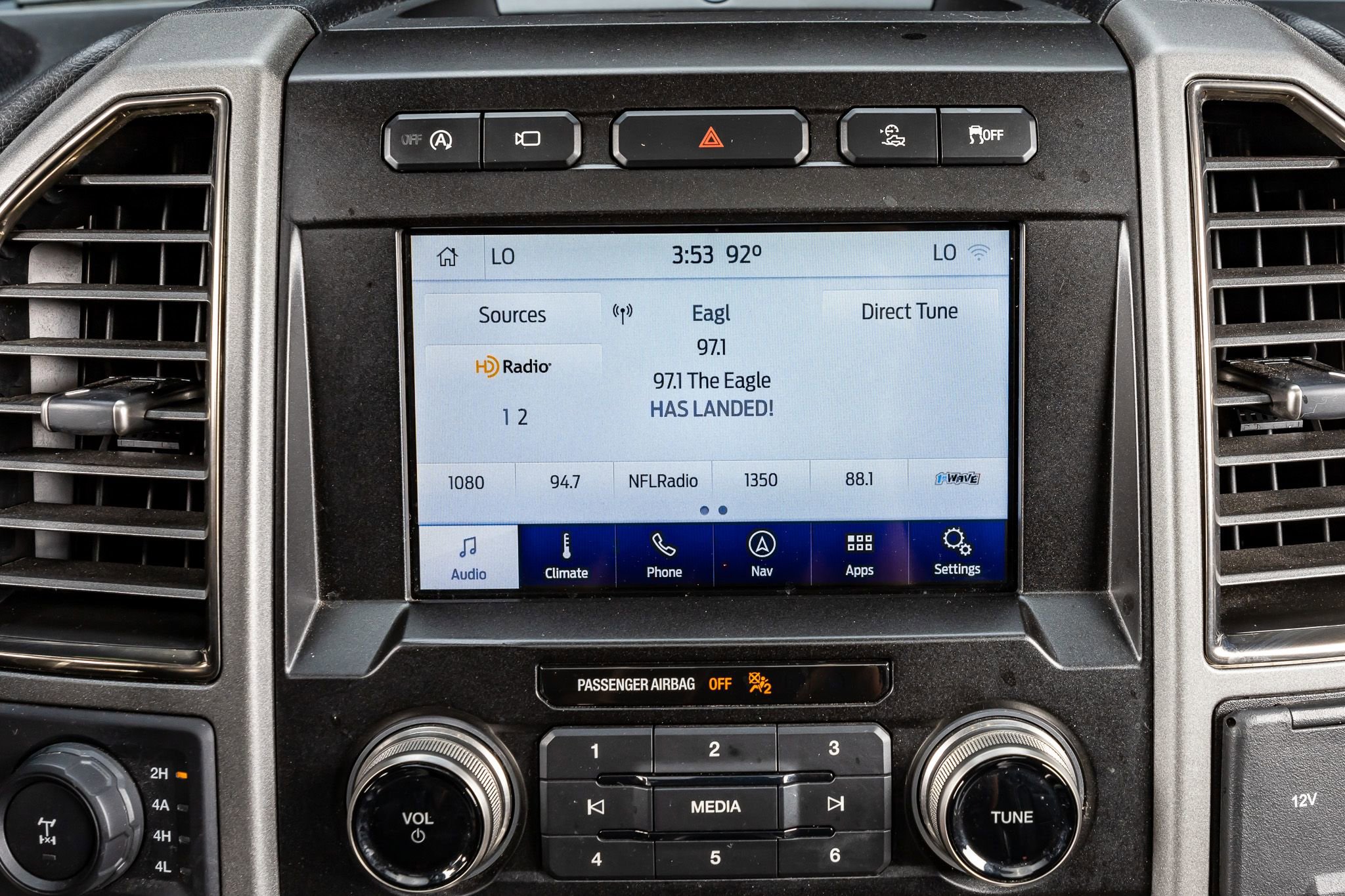 Used 2020 Ford F150 Raptor w/ Equipment Group 802A Luxury image 24