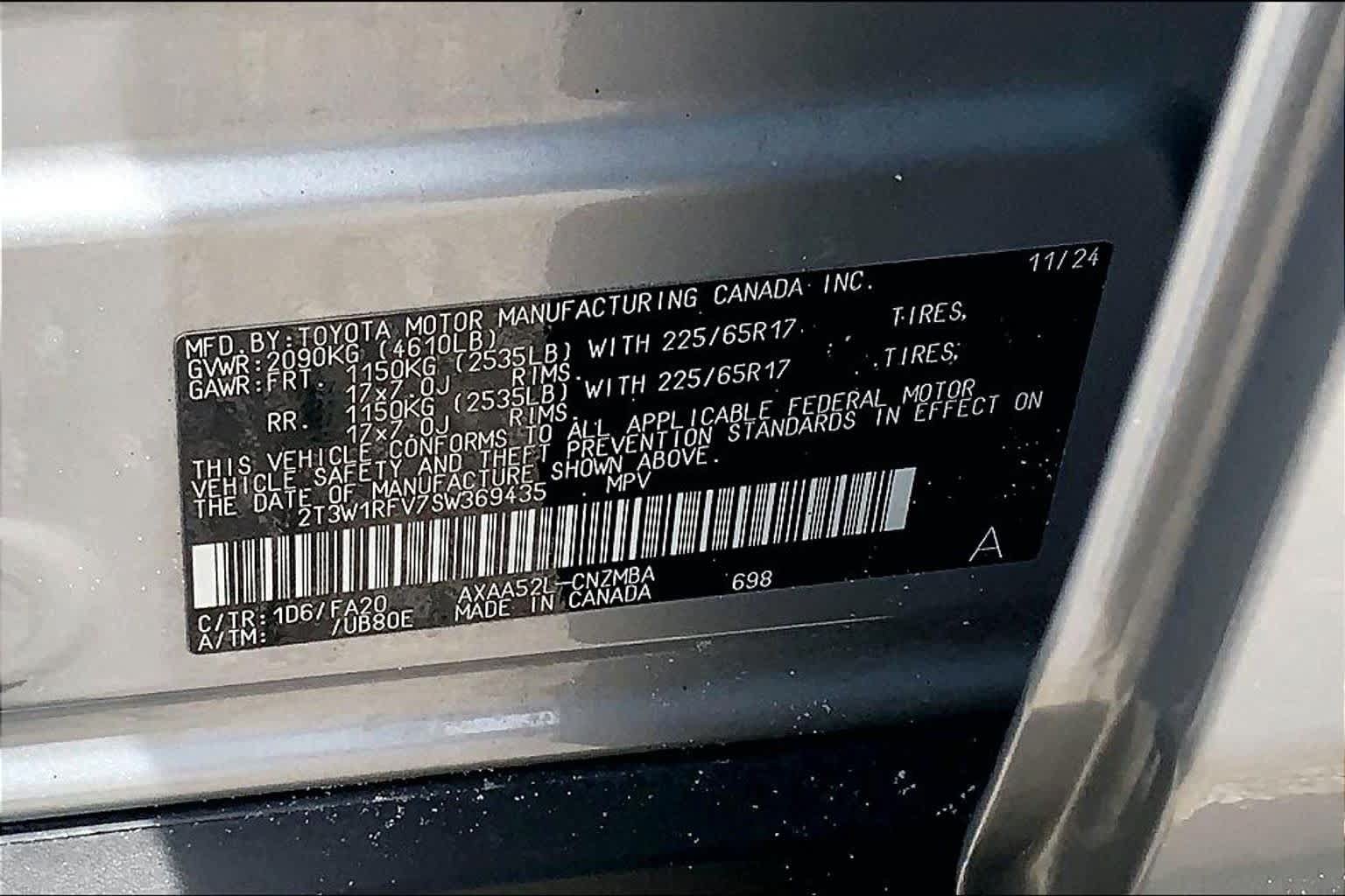 Used 2025 Toyota RAV4 XLE FWD image 60