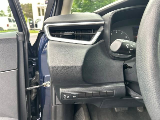 Used 2024 Toyota Corolla LE FWD image 28