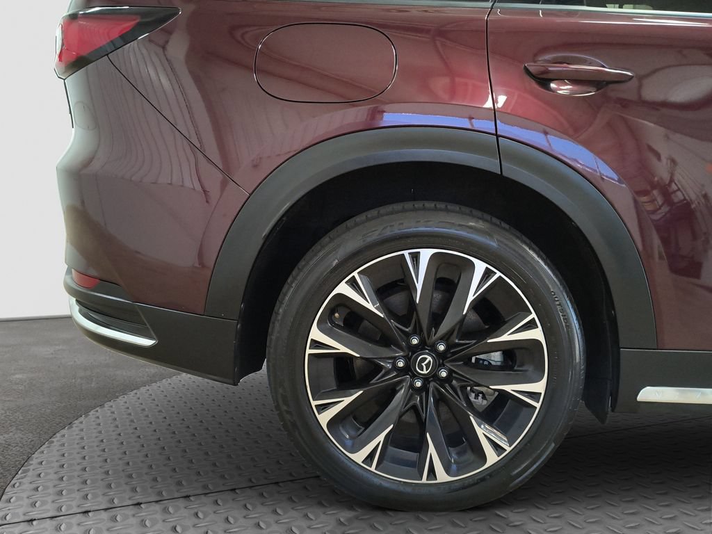 Used 2024 MAZDA CX-90 Plug-In Hybrid w/ Premium Plus AWD/4WD image 30