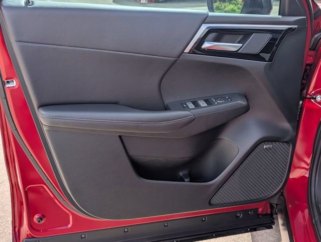 New 2026 Mitsubishi Outlander AWD image 10