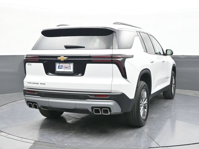 Used 2025 Chevrolet Traverse LT w/ Driver Confidence Package AWD/4WD image 12