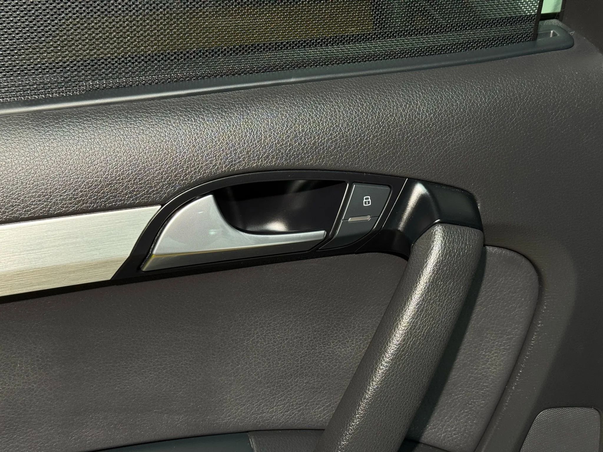 Used 2013 Audi Q7 3.0T S line Prestige w/ S Line Pkg image 22