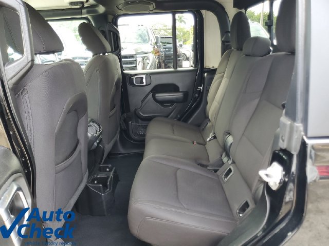 Used 2023 Jeep Gladiator Sport AWD/4WD image 10