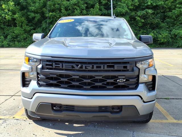 Used 2023 Chevrolet Silverado 1500 Custom w/ LPO, Dark Essentials Package AWD/4WD image 3