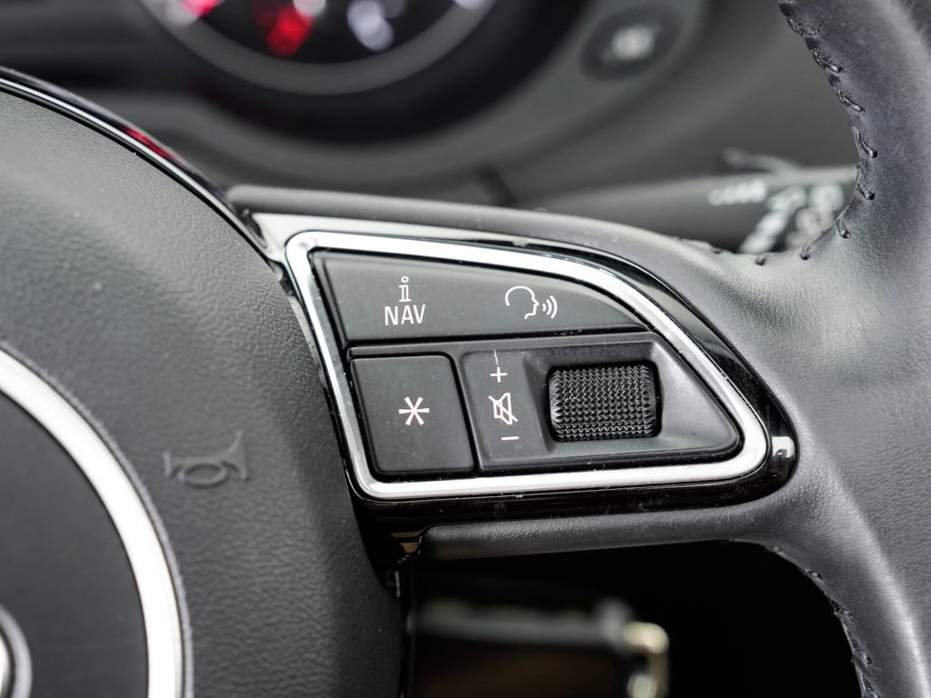 Used 2018 Audi Q3 2.0T Premium image 14