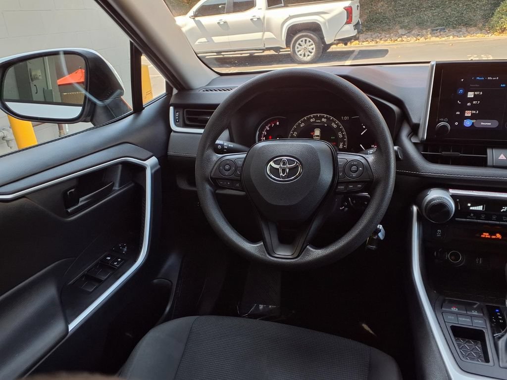 Used 2024 Toyota RAV4 LE FWD image 22