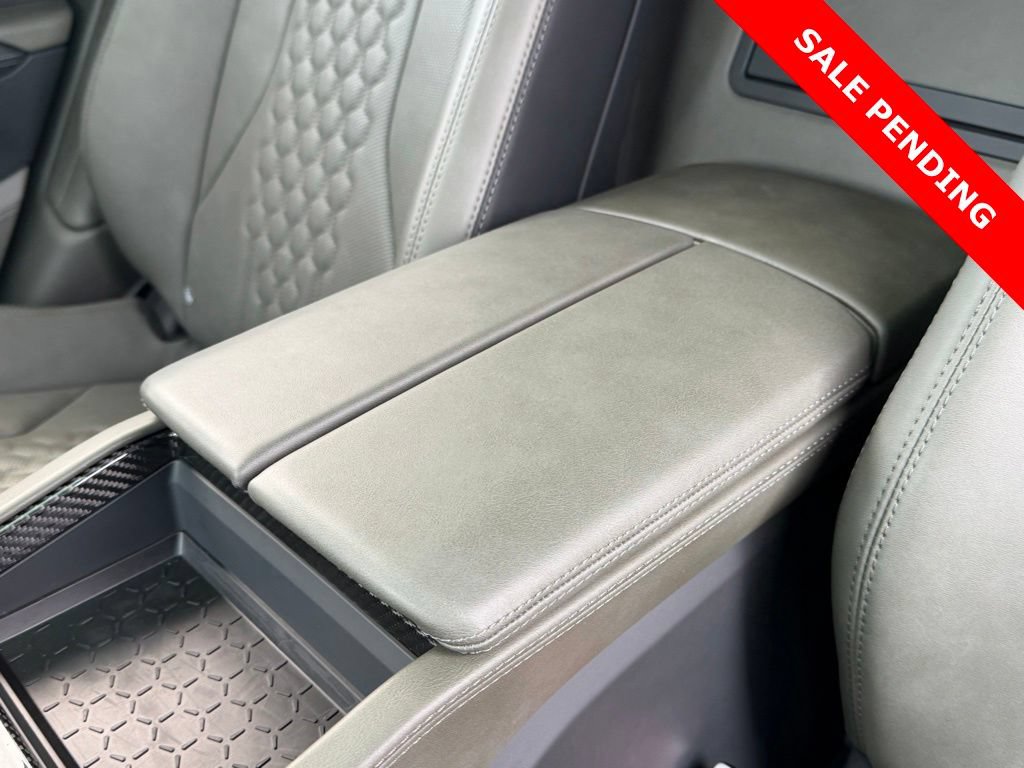 Used 2024 Lamborghini Urus S AWD/4WD image 40