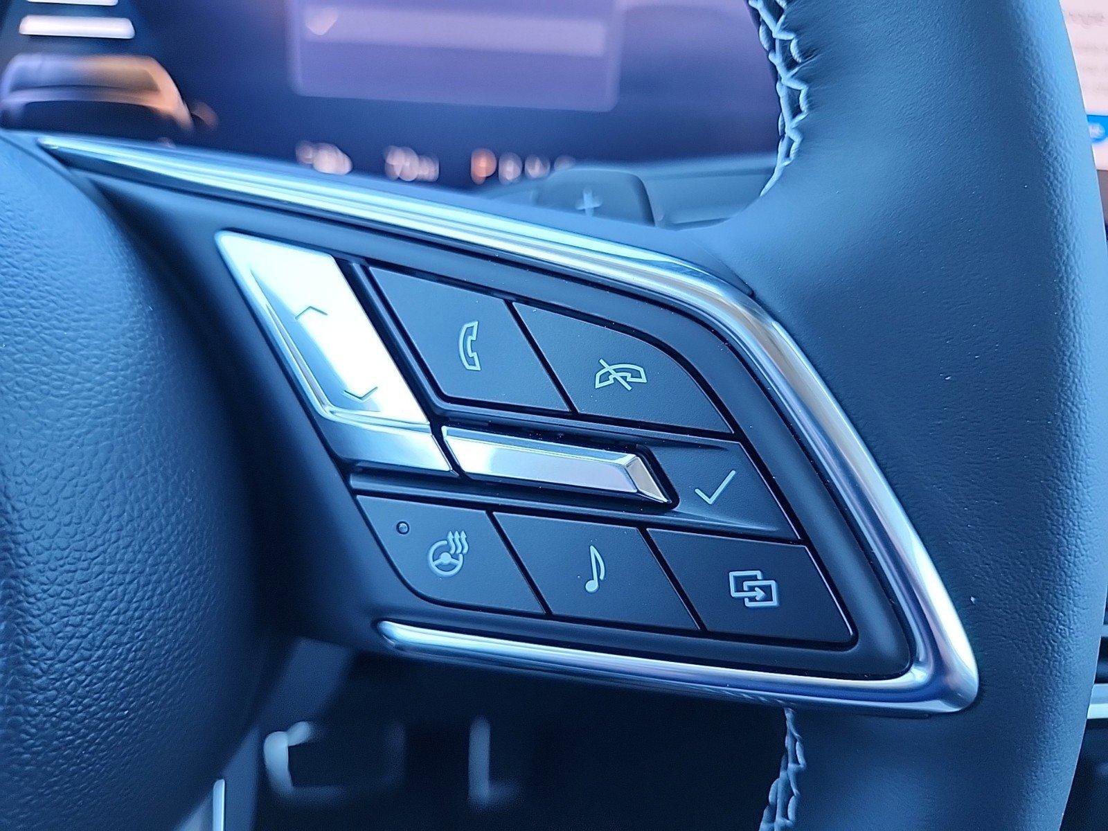 New 2025 Buick Envision Sport Touring image 21