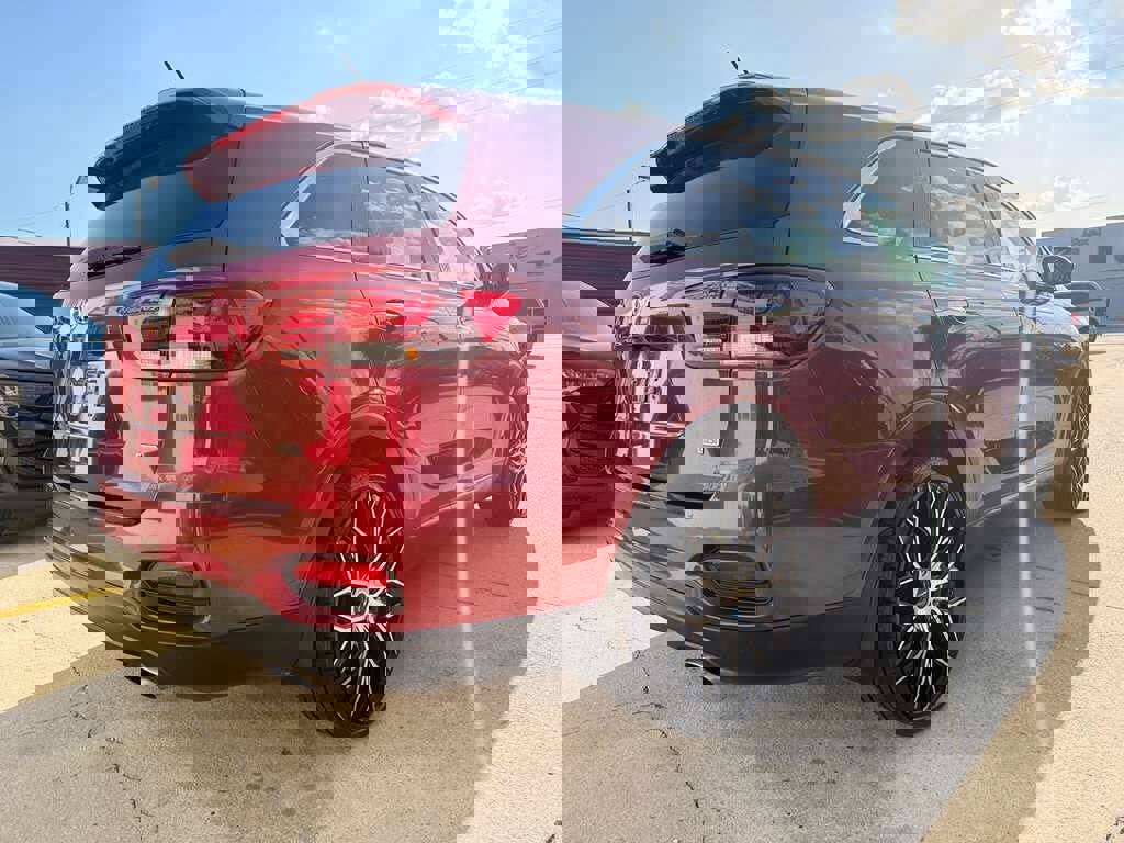 Used 2020 Kia Sorento LX FWD image 3