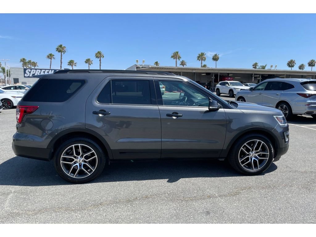 Used 2017 Ford Explorer Sport AWD/4WD image 6
