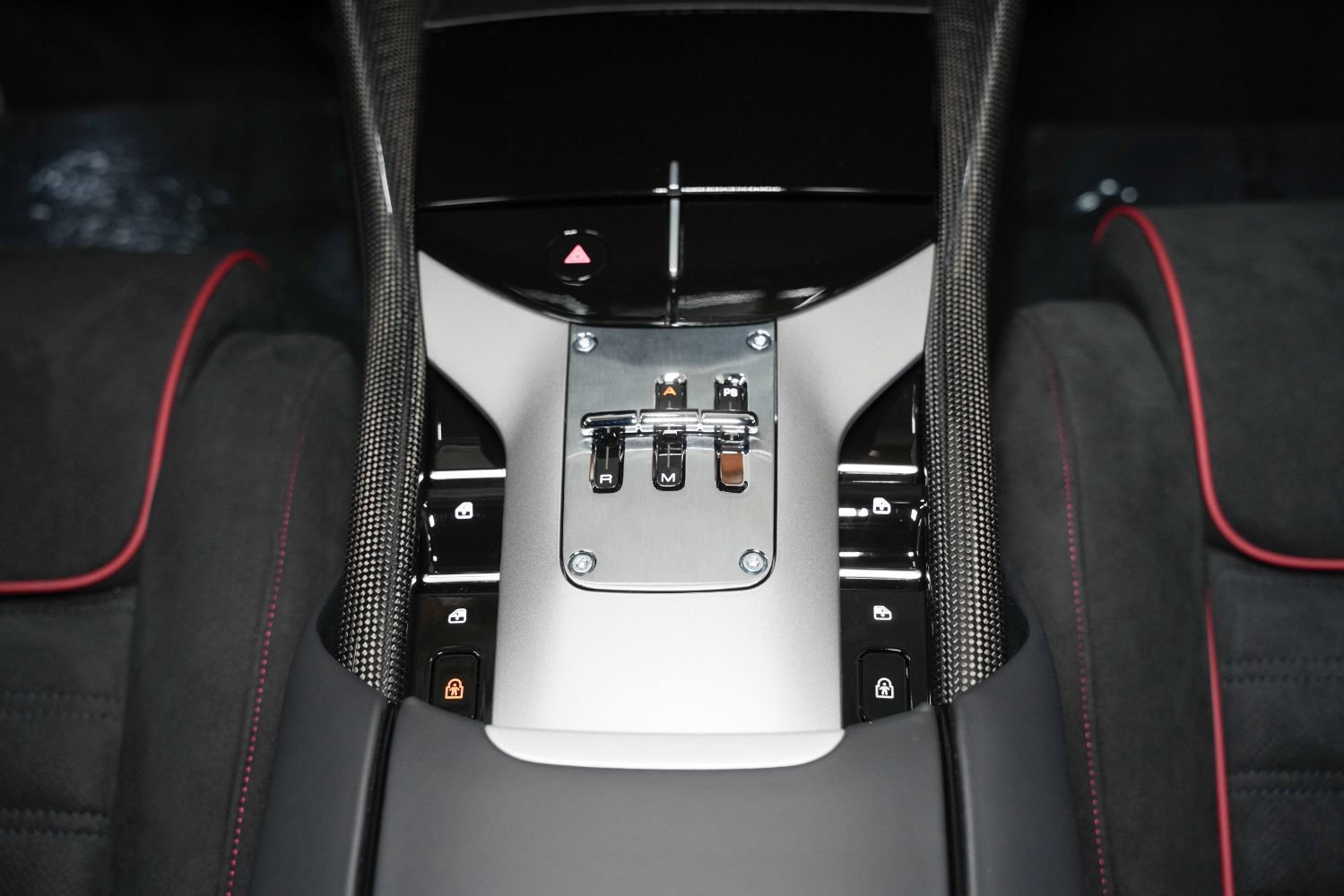 Used 2026 Ferrari Purosangue AWD/4WD image 47