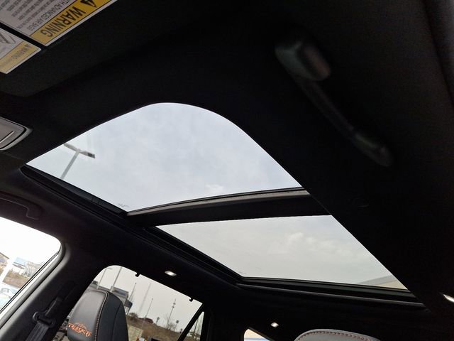 Certified 2025 Honda Pilot TrailSport image 14