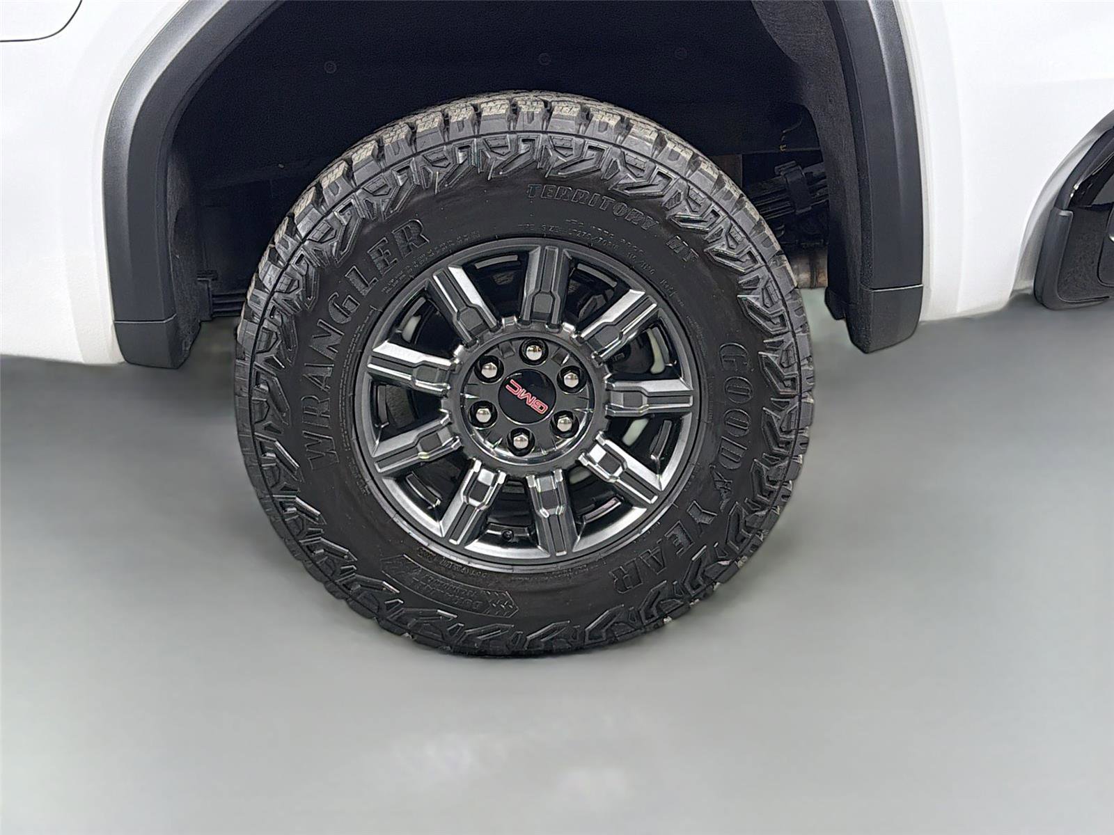 Used 2026 GMC Sierra 1500 AT4X AWD/4WD image 31