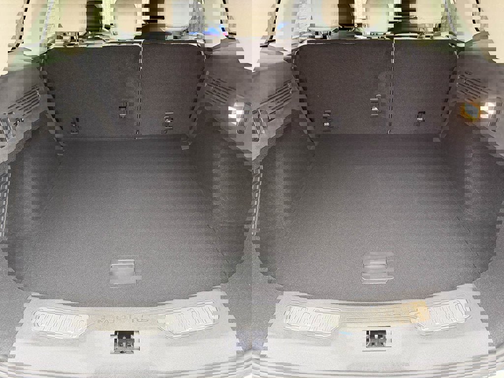 New 2026 Lincoln Nautilus Premier w/ Jet Appearance Package image 17