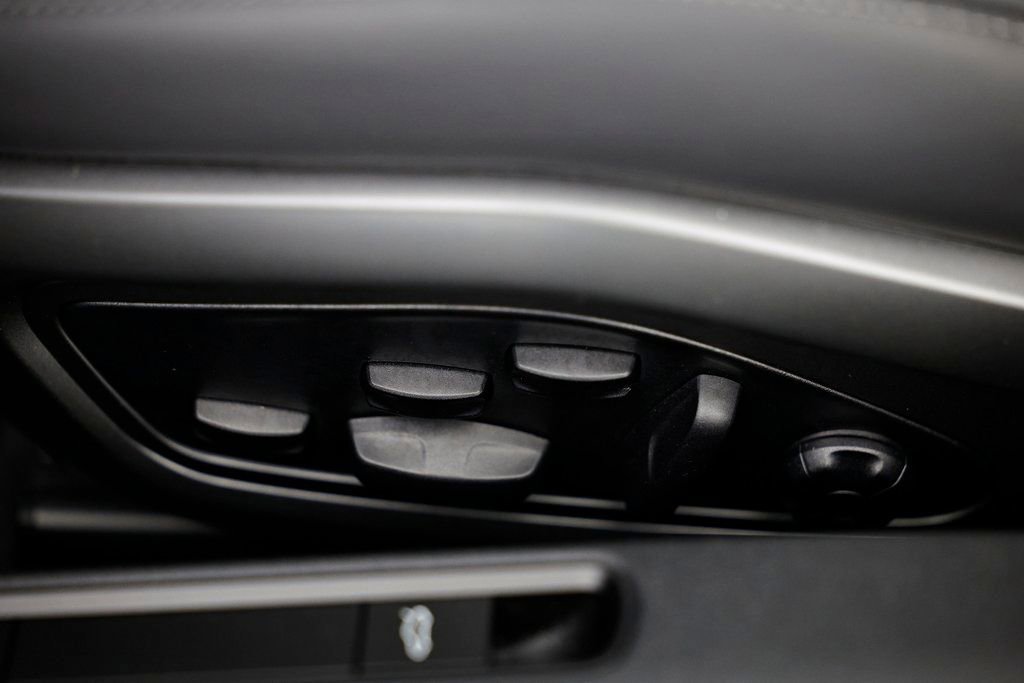 Certified 2026 Porsche 911 Carrera GTS image 27