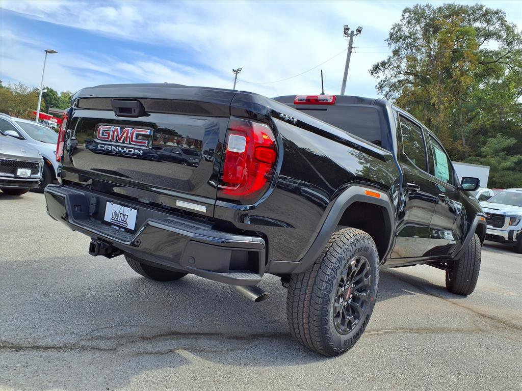 New 2026 GMC Canyon Elevation w/ Convenience Package image 20