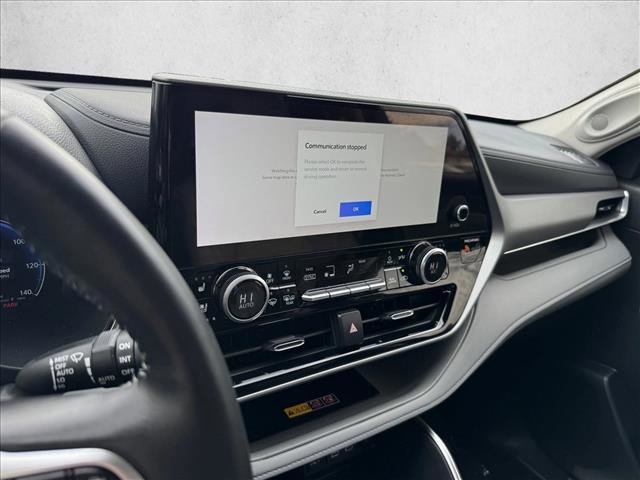 Certified 2025 Toyota Highlander Platinum image 14