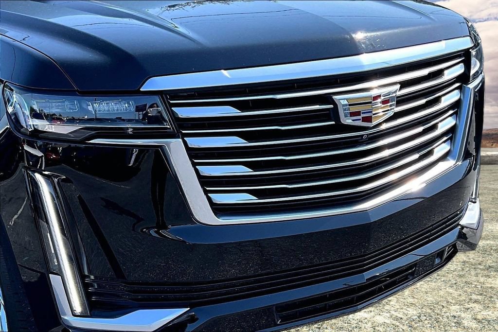 Used 2021 Cadillac Escalade ESV Premium Luxury Platinum AWD/4WD image 34