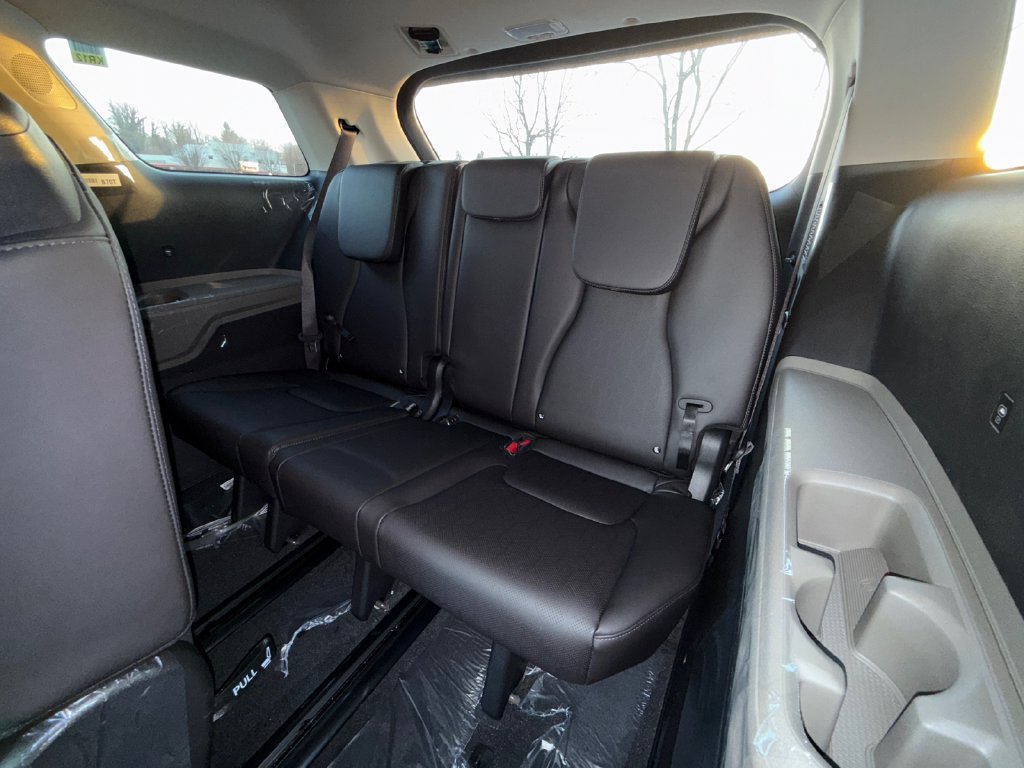 New 2026 Kia Carnival FWD image 26