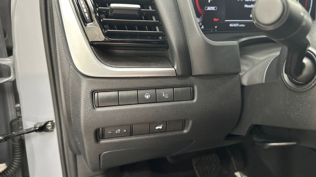 Certified 2023 Nissan Rogue Platinum w/ Platinum Premium Package image 30