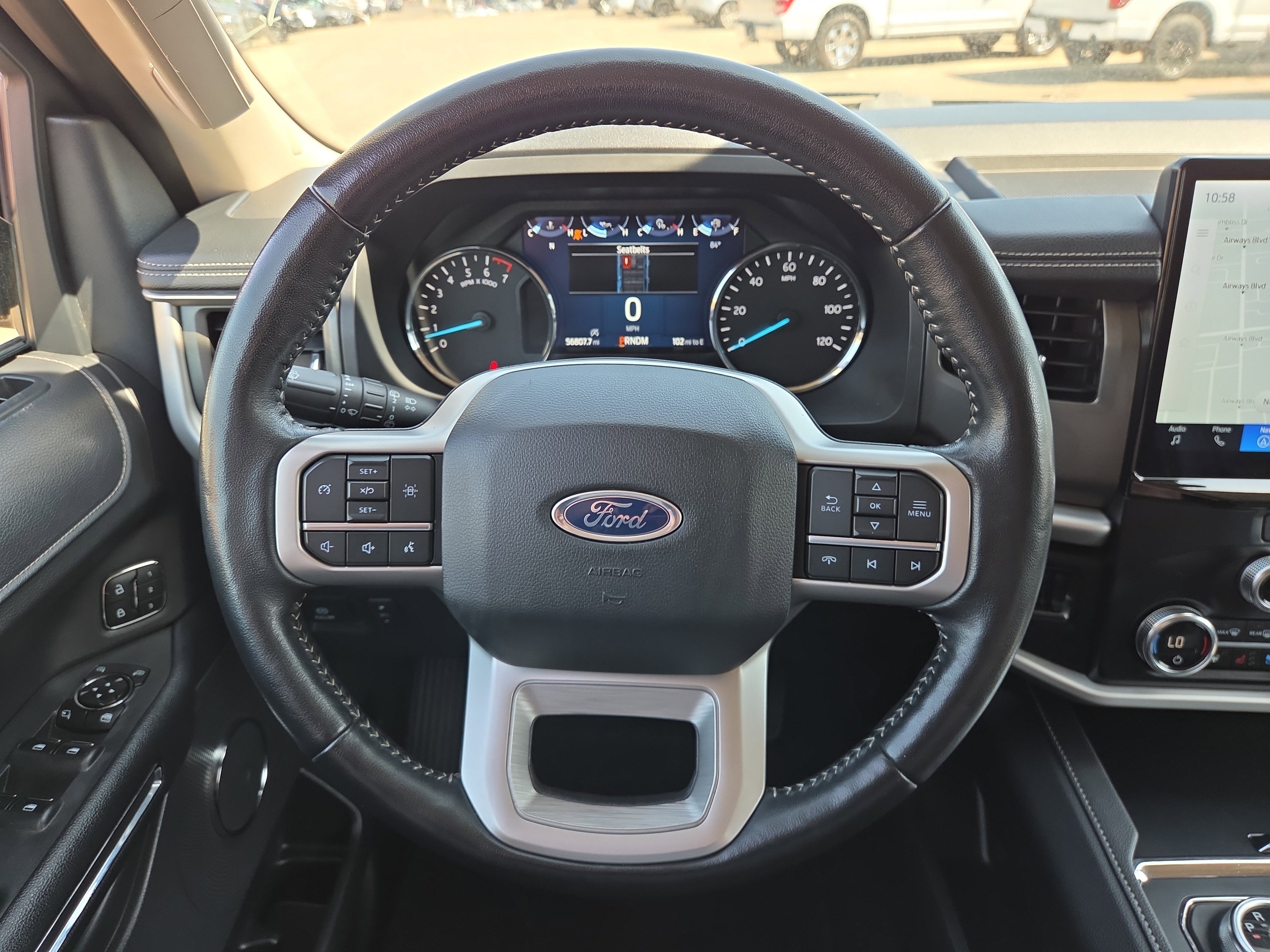 Used 2024 Ford Expedition XLT image 20