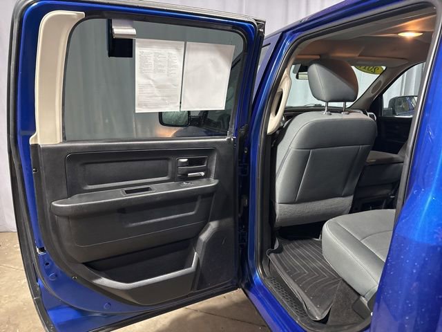 Used 2017 RAM 1500 Express AWD/4WD image 19