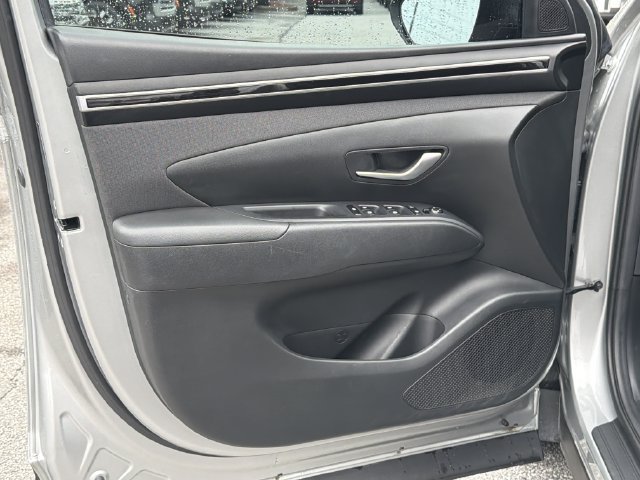 Certified 2024 Hyundai Tucson SEL w/ Convenience Package FWD image 12
