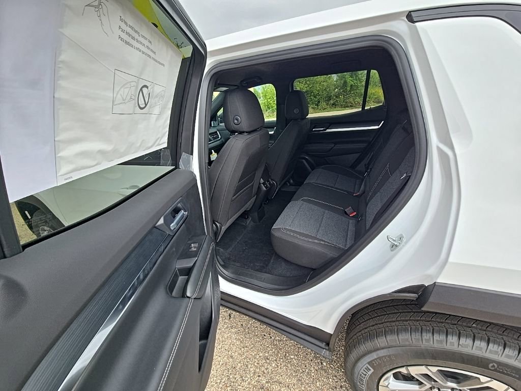 New 2026 GMC Terrain Elevation image 38