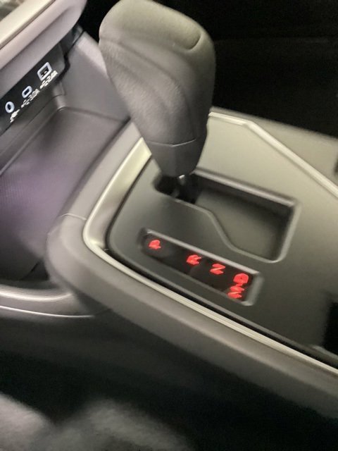 Used 2025 Subaru Crosstrek 2.5i Premium w/ Convenience Package #2 image 21