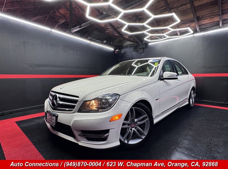 Used 2012 Mercedes-Benz C 250 Sedan image 2